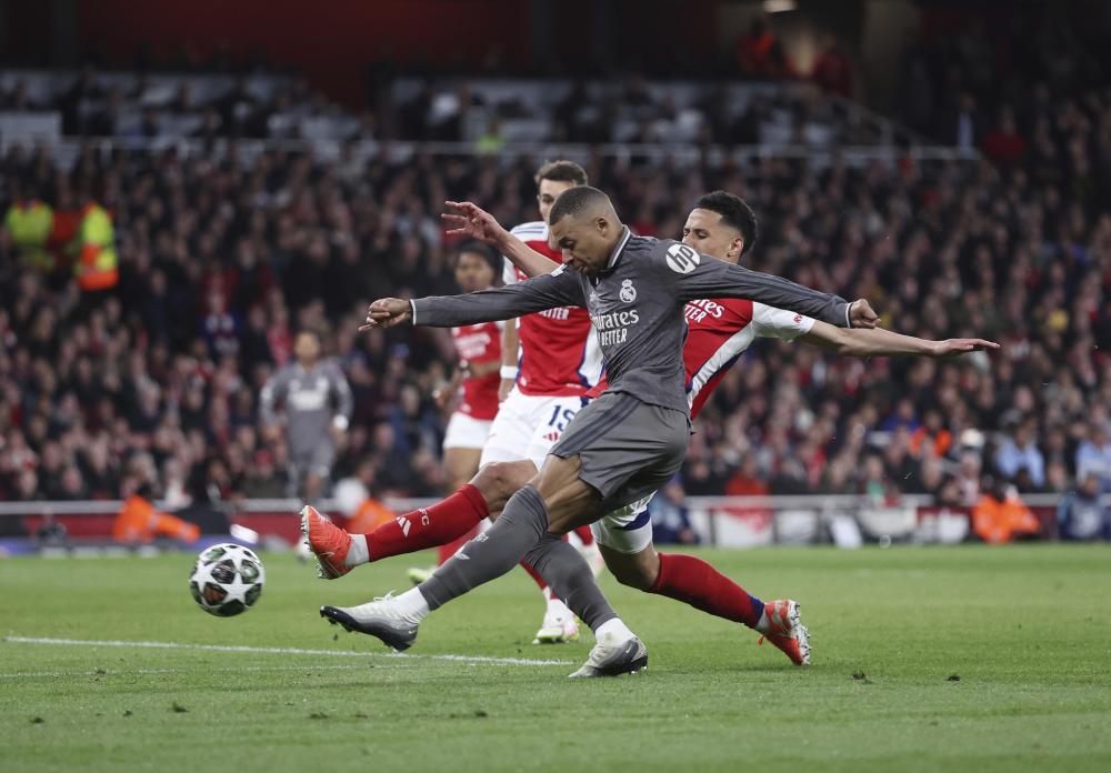 活塞队在比 活塞队在比